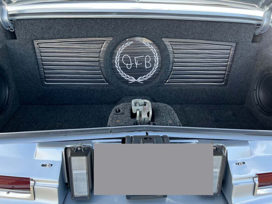 DETAIL — TRUNK & BRIGHTWORK
