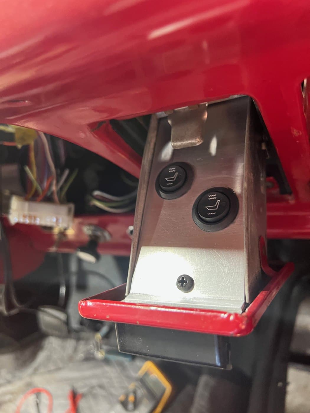 CUSTOM SWITCH PANEL — DETAIL