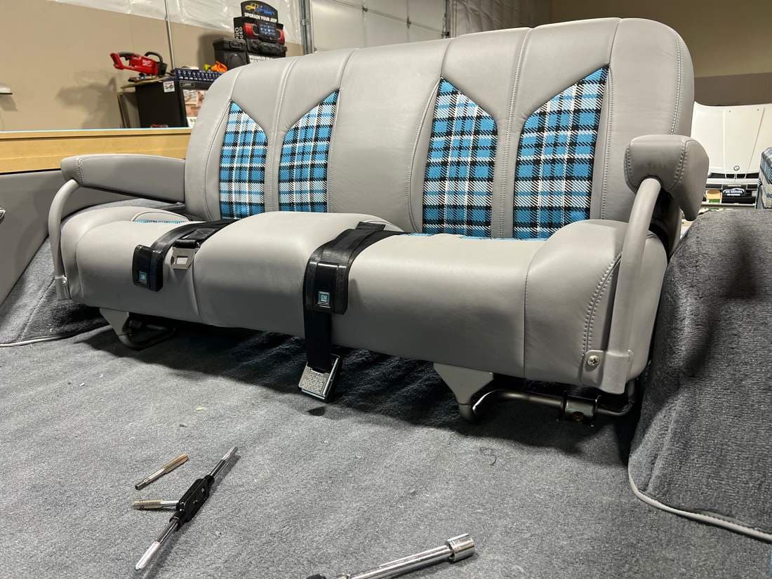 CUSTOM BENCH SEAT