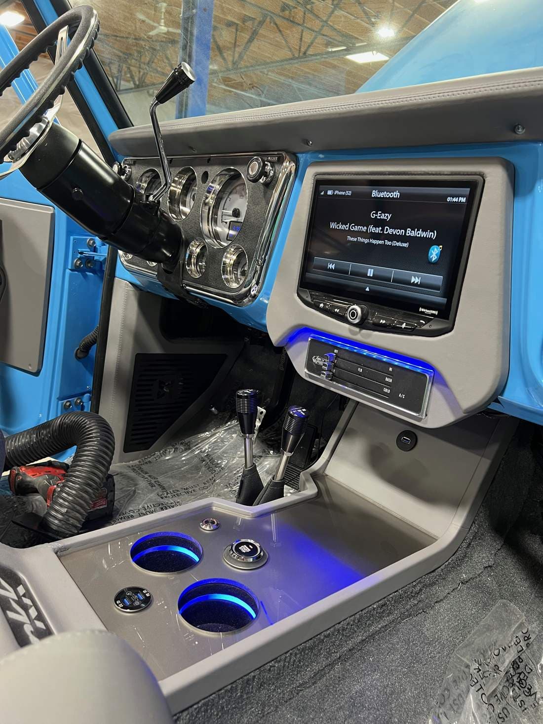 CUSTOM CENTER CONSOLE